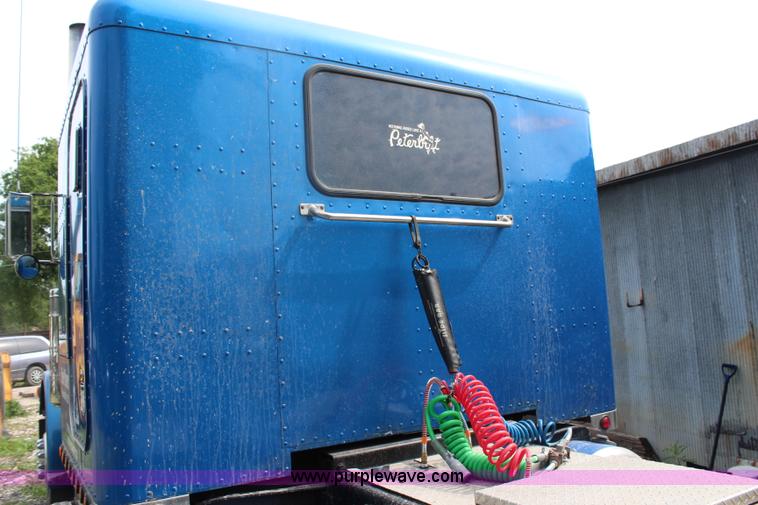 image for item J1018 1987 Peterbilt 359 Classic semi truck