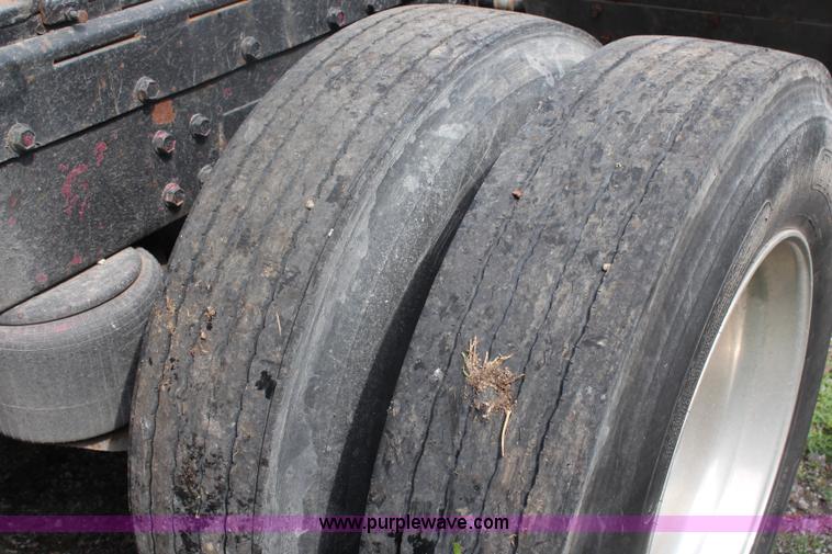 image for item J1018 1987 Peterbilt 359 Classic semi truck