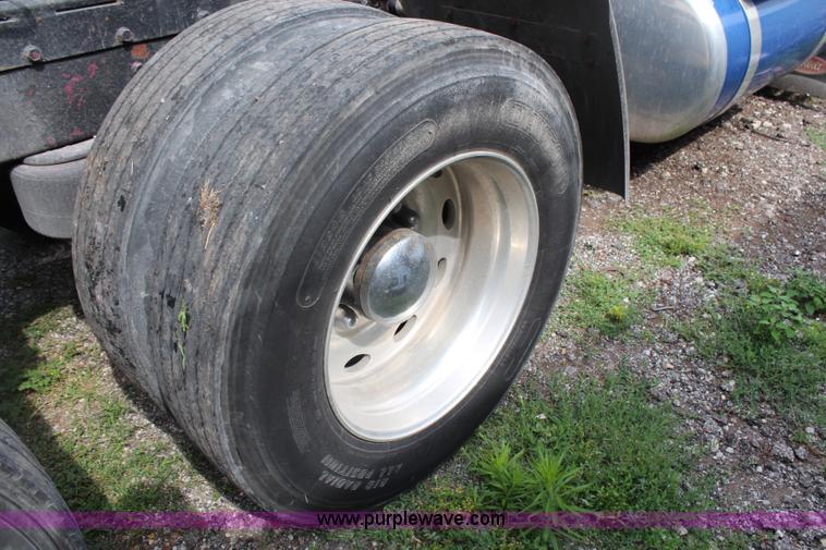 image for item J1018 1987 Peterbilt 359 Classic semi truck