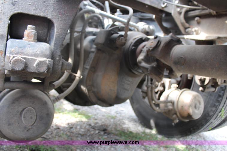 image for item J1018 1987 Peterbilt 359 Classic semi truck