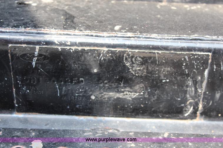 image for item J1080 1997 Ford F800 roll back truck