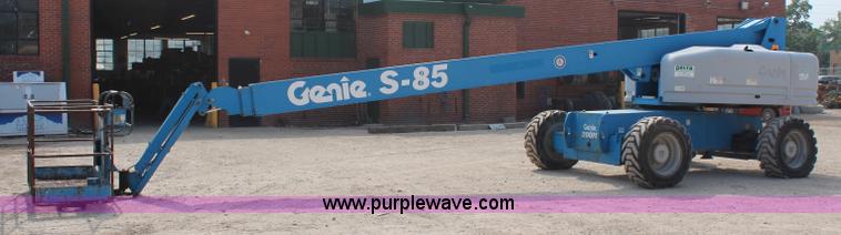 image for item J1081 1999 Genie S85 boom lift