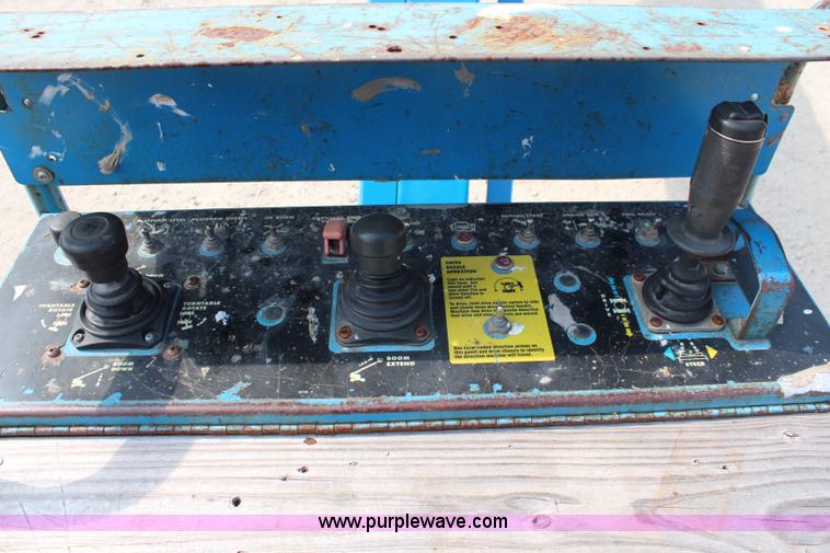 image for item J1081 1999 Genie S85 boom lift