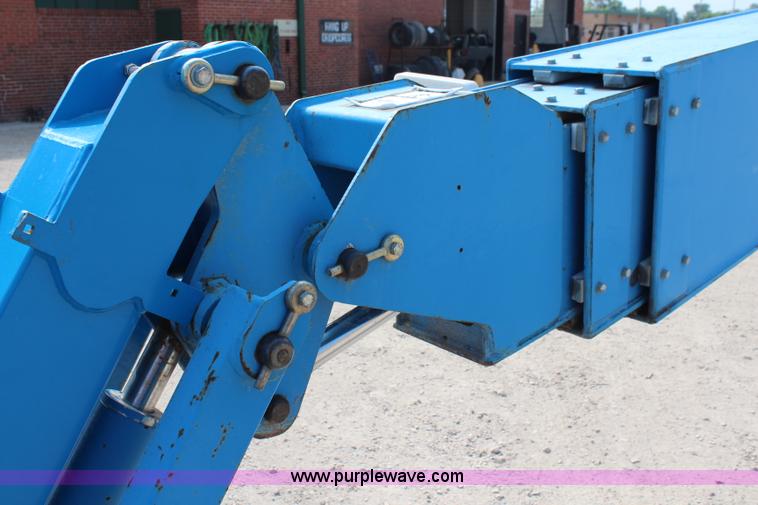 image for item J1081 1999 Genie S85 boom lift