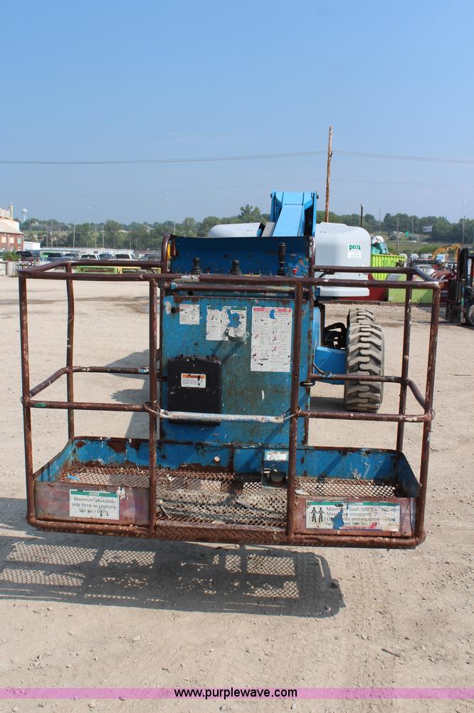 image for item J1082 2000 Genie S60 boom lift