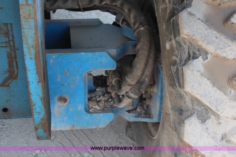 image for item J1082 2000 Genie S60 boom lift