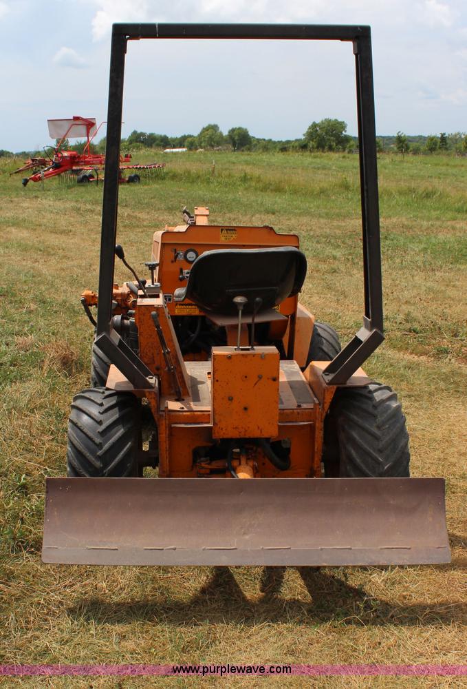 image for item J1107 Case 25T4XP trencher