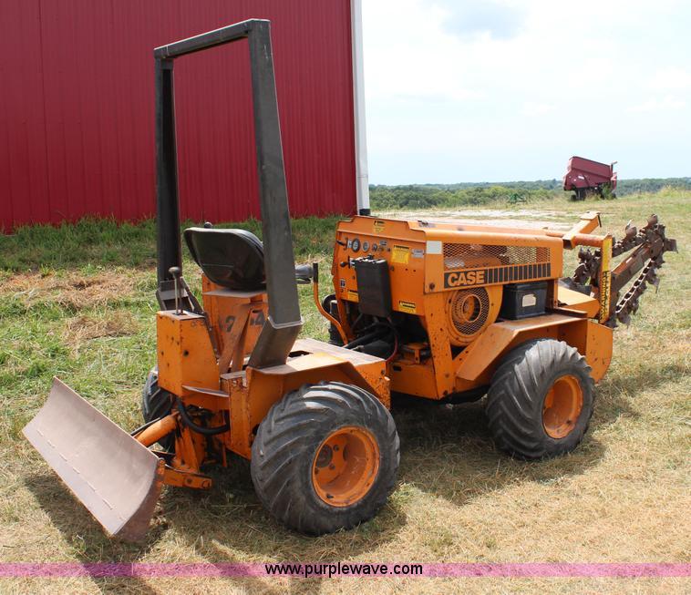 image for item J1107 Case 25T4XP trencher