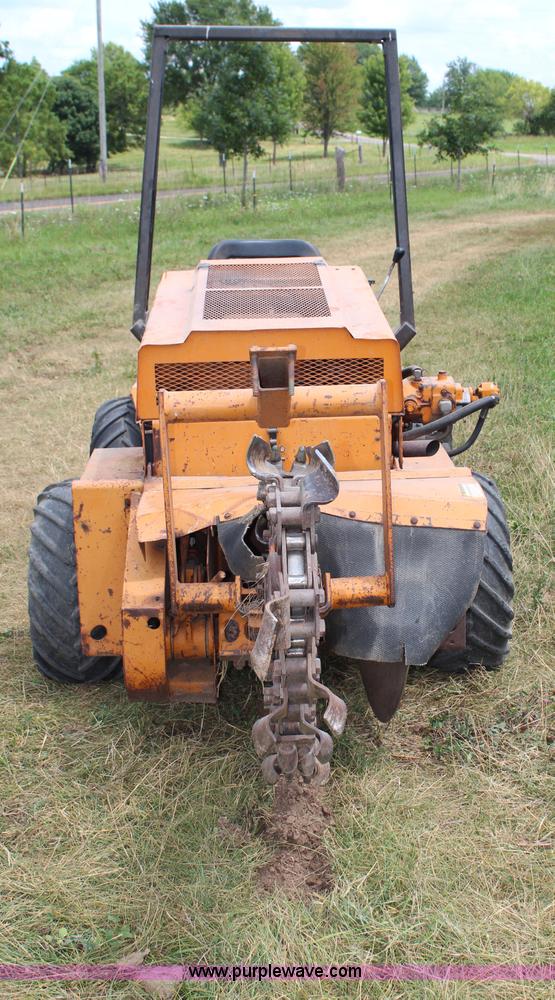 image for item J1107 Case 25T4XP trencher
