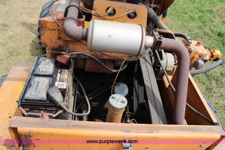 image for item J1107 Case 25T4XP trencher