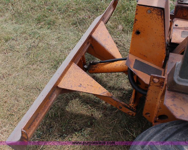 image for item J1107 Case 25T4XP trencher