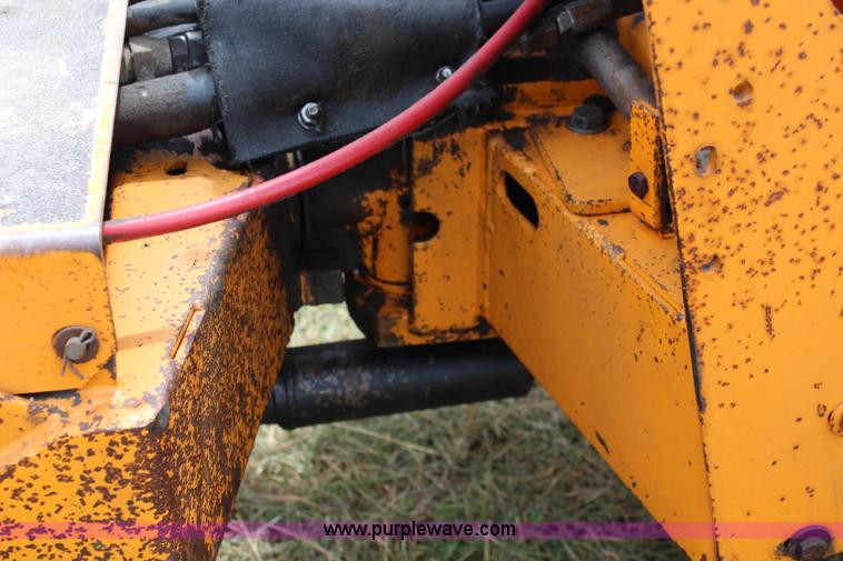 image for item J1107 Case 25T4XP trencher