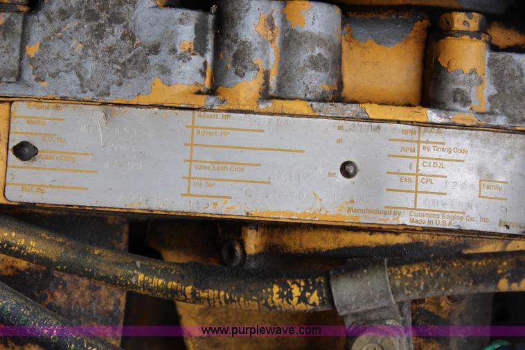 image for item J1120 1995 Komatsu WA500-1LC wheel loader