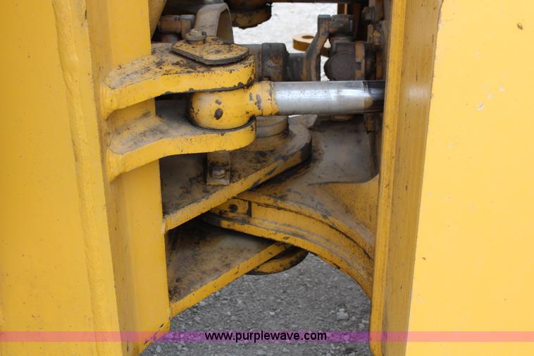 image for item J1120 1995 Komatsu WA500-1LC wheel loader