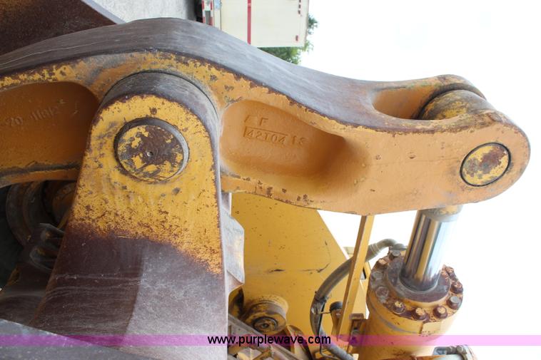 image for item J1120 1995 Komatsu WA500-1LC wheel loader