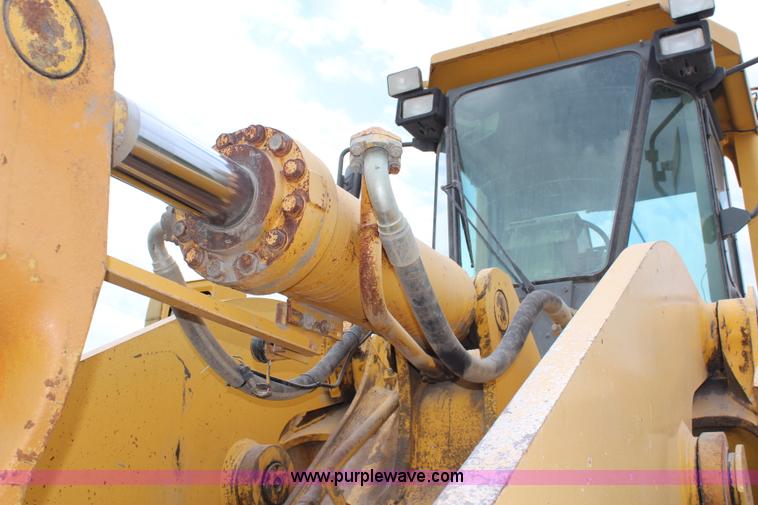 image for item J1120 1995 Komatsu WA500-1LC wheel loader