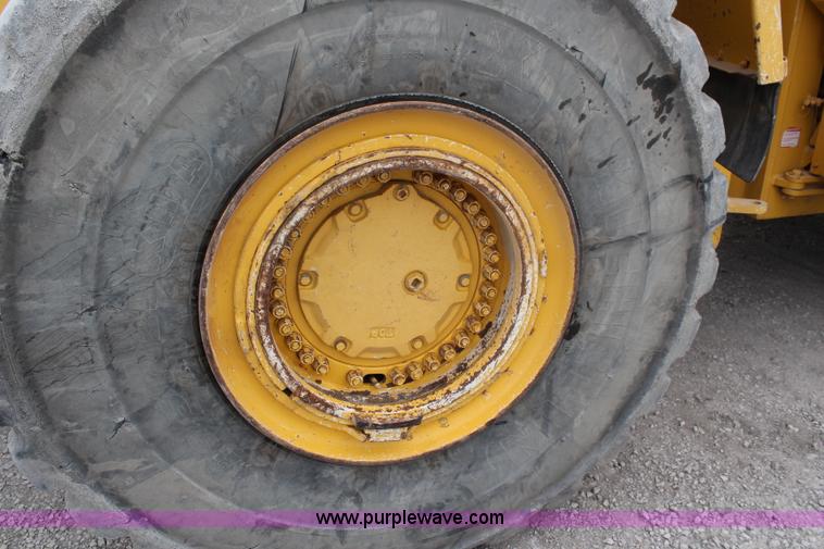 image for item J1120 1995 Komatsu WA500-1LC wheel loader