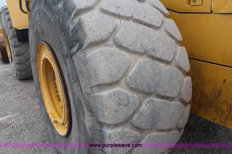 image for item J1120 1995 Komatsu WA500-1LC wheel loader