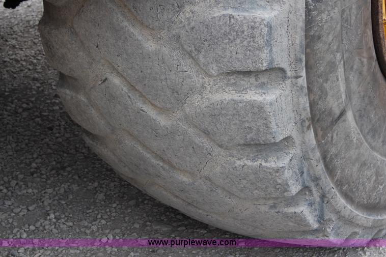 image for item J1120 1995 Komatsu WA500-1LC wheel loader