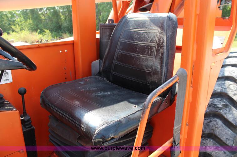 image for item J1210 2000 Sky Trak 10054 telehandler