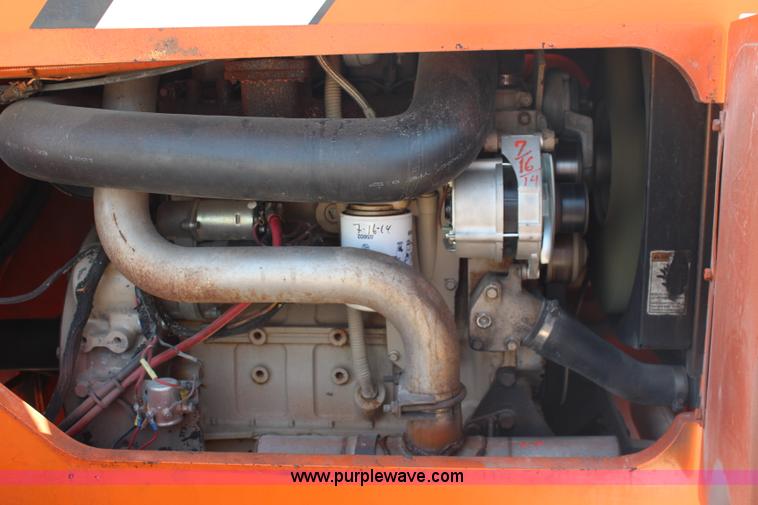 image for item J1210 2000 Sky Trak 10054 telehandler