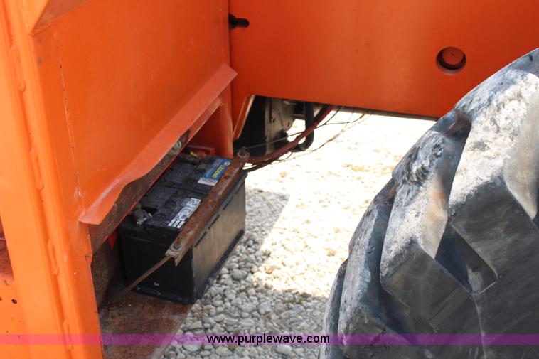 image for item J1210 2000 Sky Trak 10054 telehandler