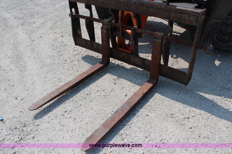 image for item J1210 2000 Sky Trak 10054 telehandler