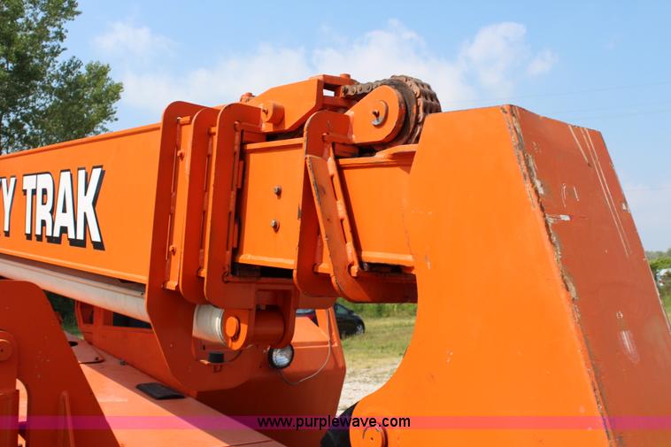 image for item J1210 2000 Sky Trak 10054 telehandler