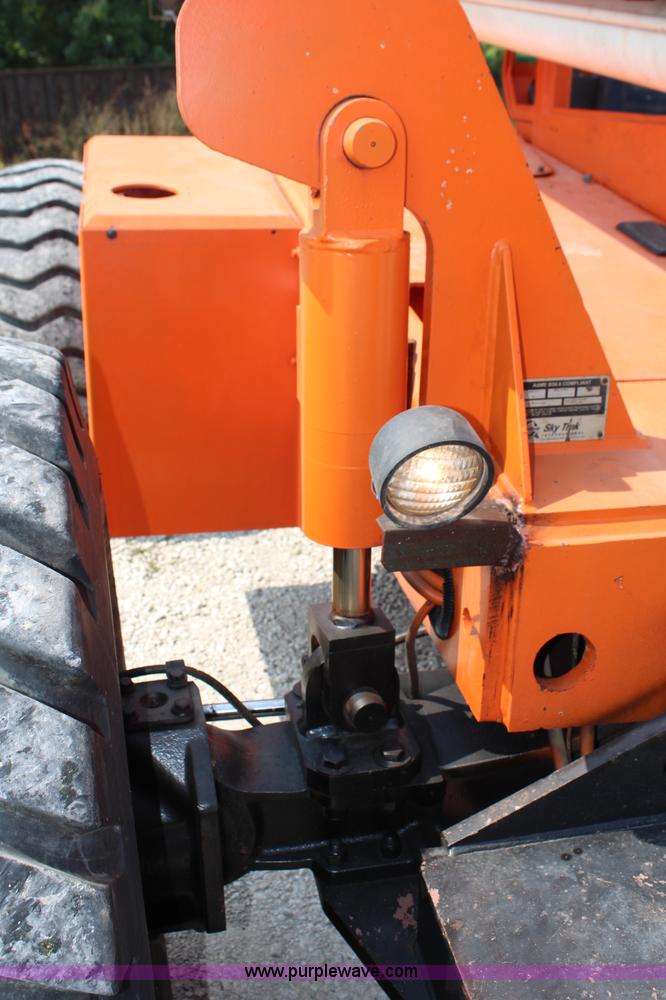 image for item J1210 2000 Sky Trak 10054 telehandler