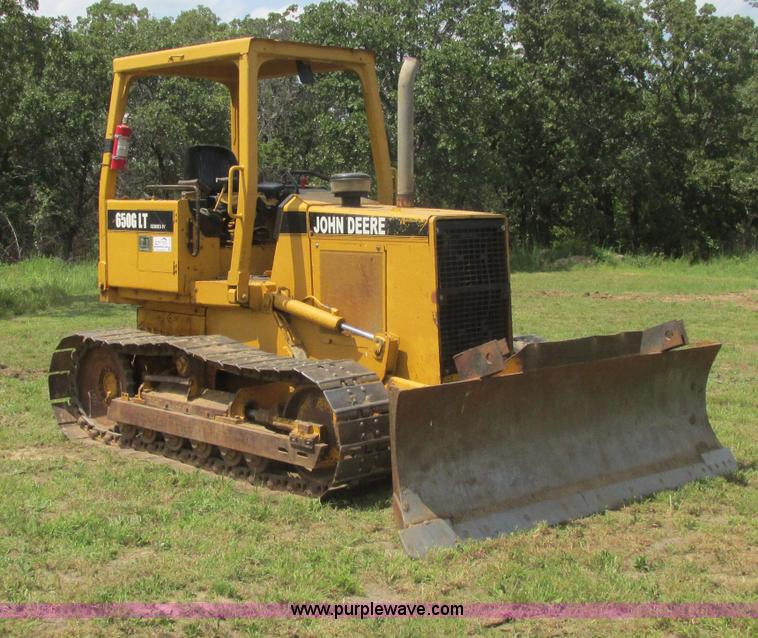 image for item J2470 1994 John Deere 650G LT dozer
