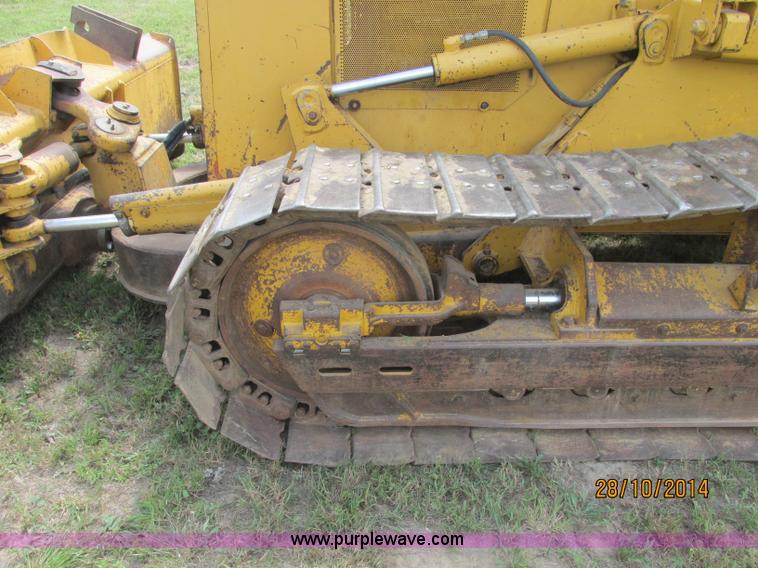 image for item J2470 1994 John Deere 650G LT dozer