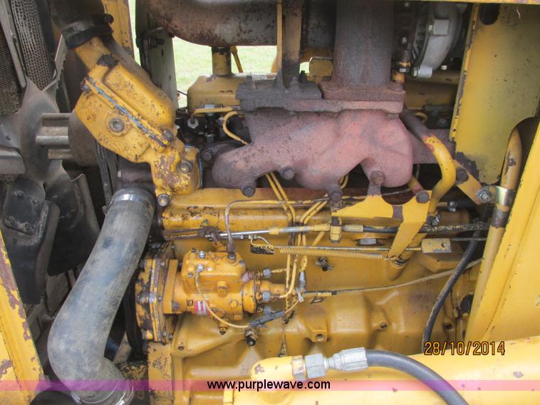 image for item J2470 1994 John Deere 650G LT dozer