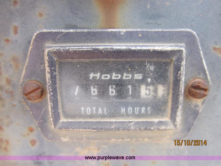 image for item J2475 Case 1150B dozer