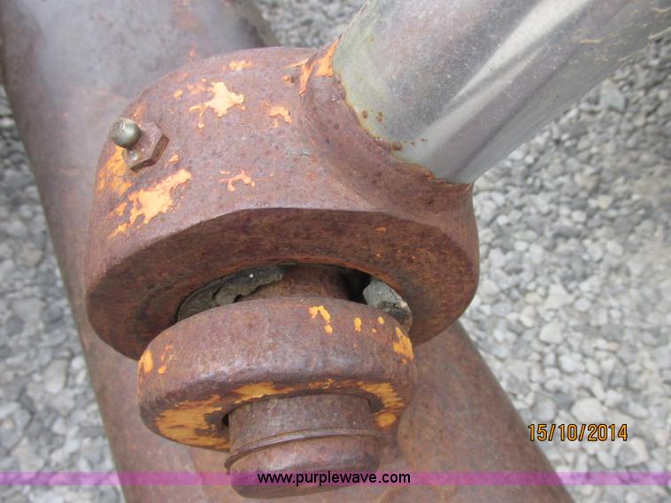 image for item J2475 Case 1150B dozer