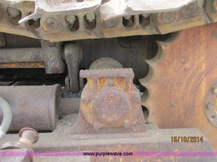 image for item J2475 Case 1150B dozer