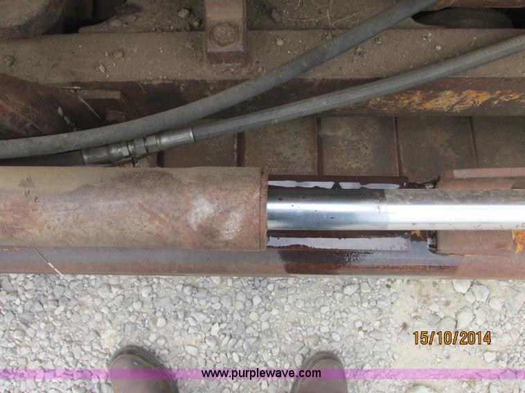 image for item J2475 Case 1150B dozer