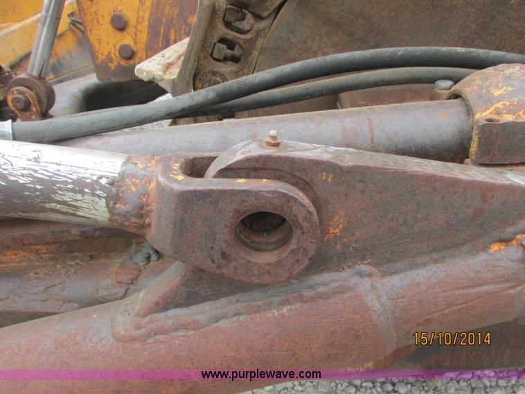 image for item J2475 Case 1150B dozer