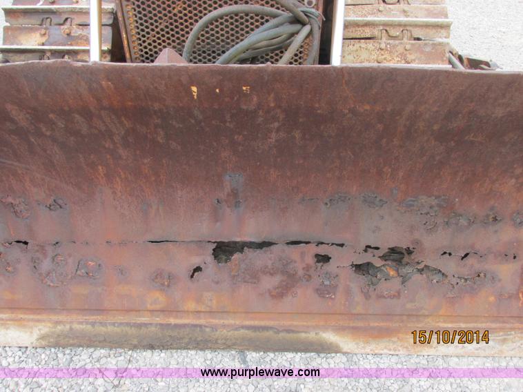 image for item J2475 Case 1150B dozer