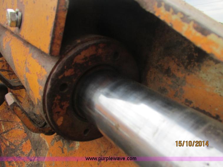 image for item J2475 Case 1150B dozer