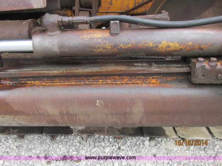 image for item J2475 Case 1150B dozer