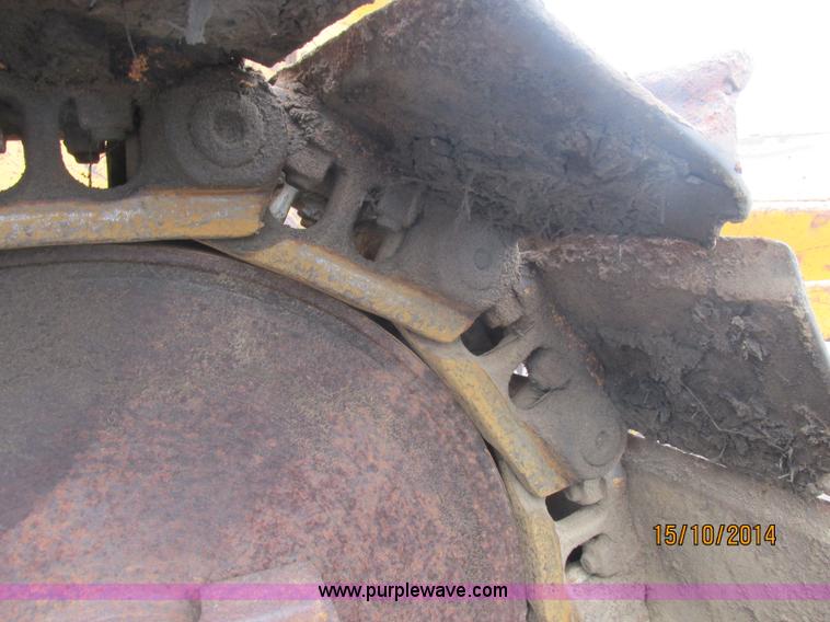 image for item J2475 Case 1150B dozer