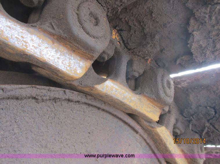 image for item J2475 Case 1150B dozer