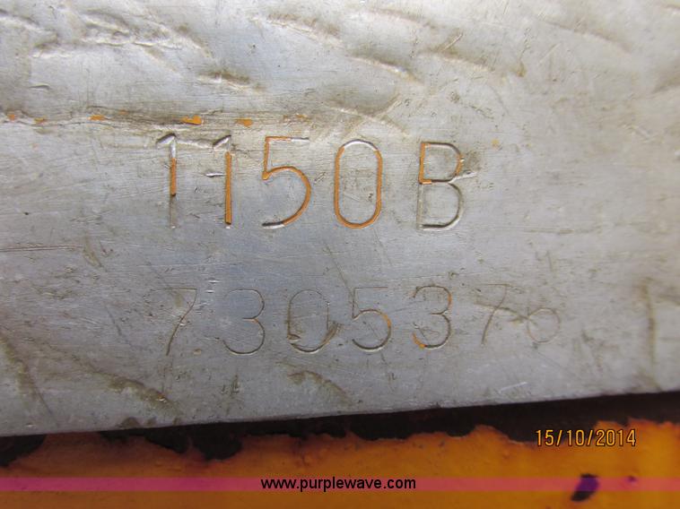 image for item J2475 Case 1150B dozer