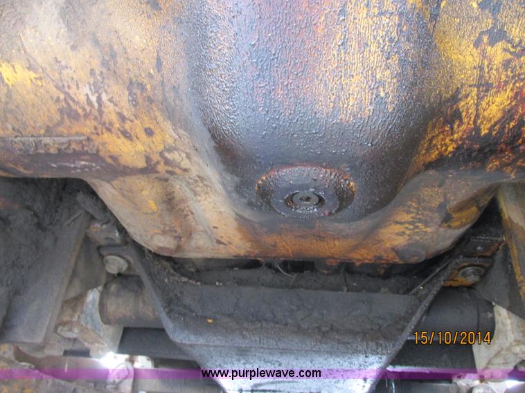 image for item J2475 Case 1150B dozer