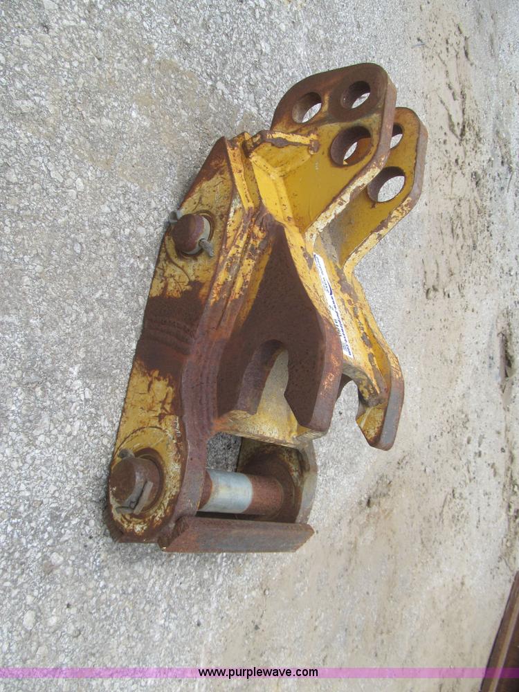 John Deere 410G backhoe quick coupler in Greenwood, MO Item Z9180