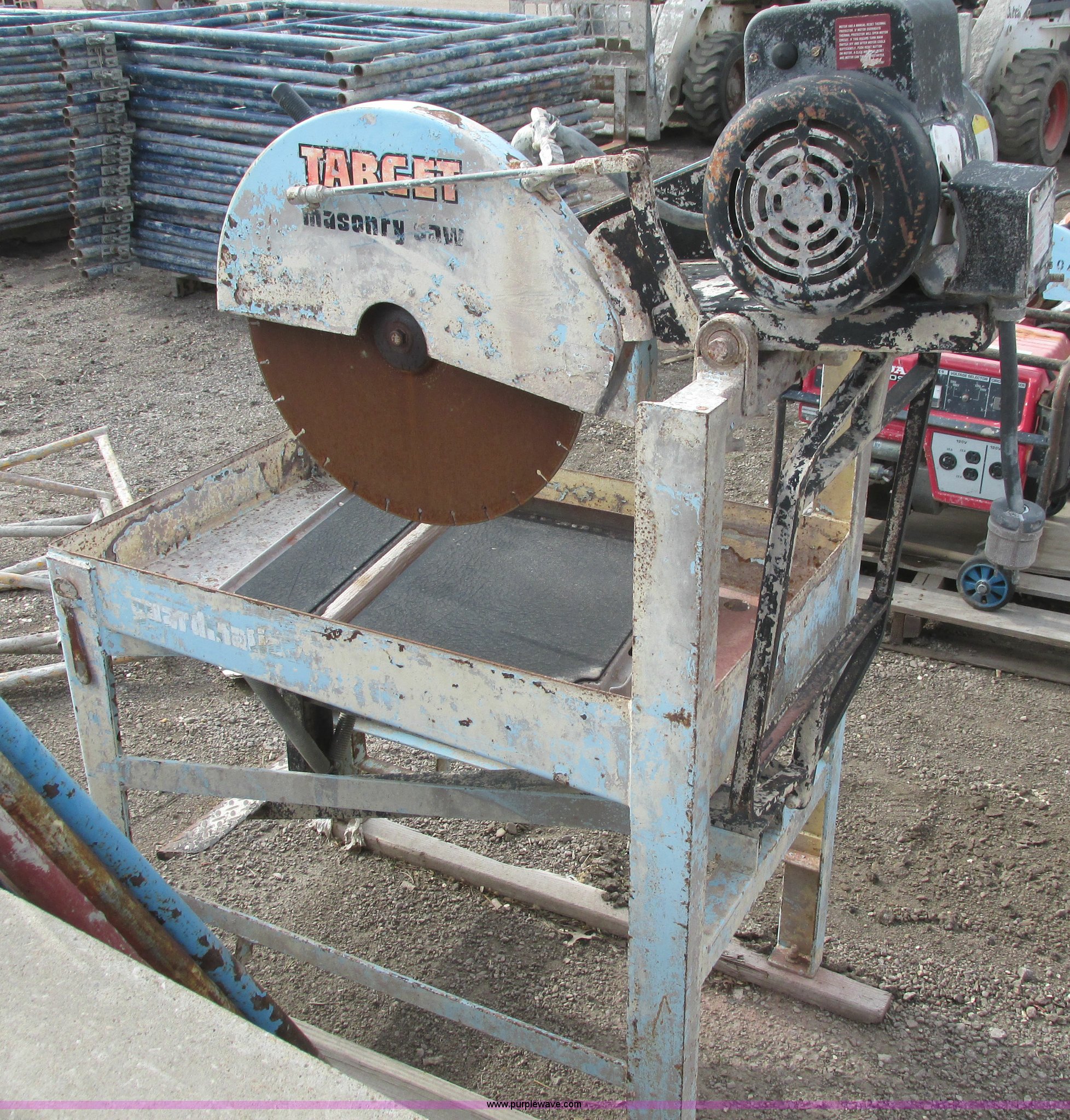 Target GM2051 masonry saw in Wichita, KS Item AS9246 sold Purple Wave