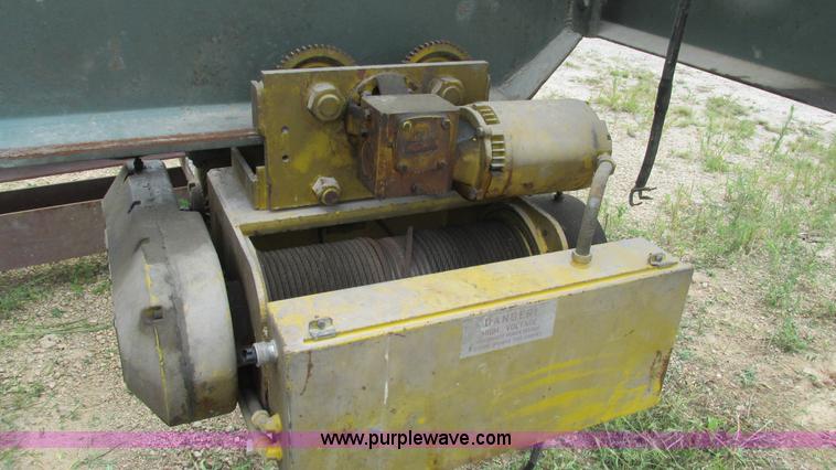 image for item AC9821 (2) Detroit five ton hoists