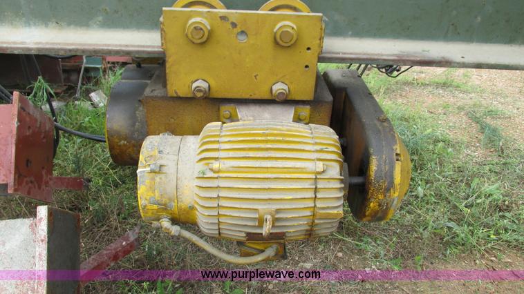 image for item AC9821 (2) Detroit five ton hoists