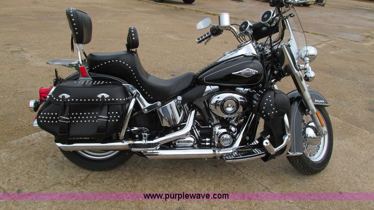 image for item AC9969 2012 Harley Davidson Heritage Softail motorcycle