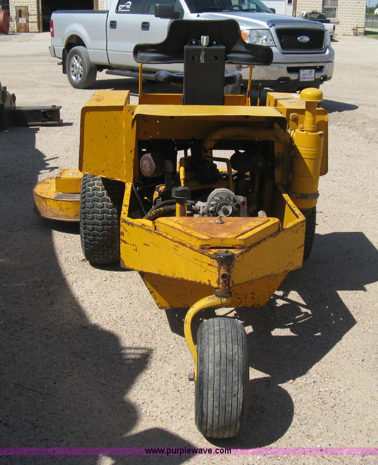 image for item AS9034 Hustler 275 ZTR lawn mower